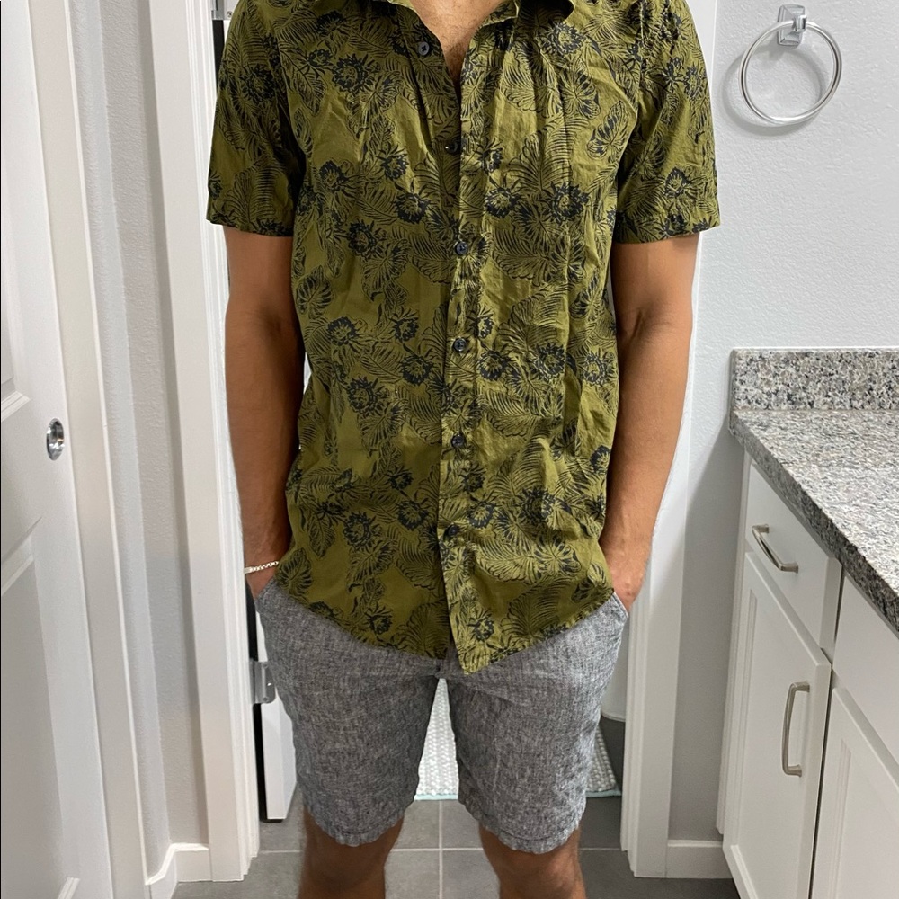 Guess shirt 👕